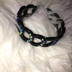 🎩 black and blue/green bracelet
